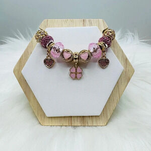 Heart & Clover Charm Bracelet Pink